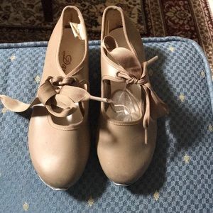 Children’s Tap Shoes